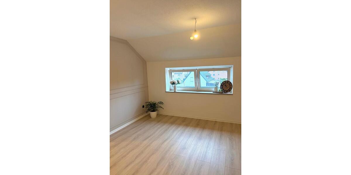 Etagenwohnung Moers Rheinkamp - 2.5 Zimmer, 58 m&sup2;, 770&euro; | Angebot:25905916