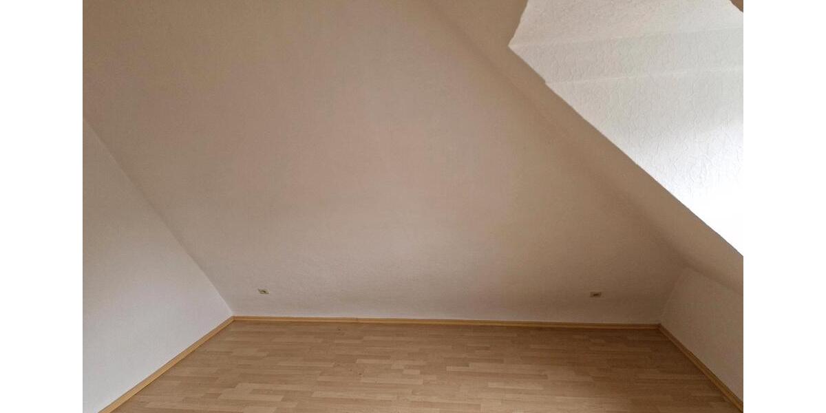 Dachgeschoßwohnung Marl - 3 Zimmer, 68 m&sup2;, 350&euro; | Angebot:26634725