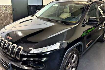 Jeep Cherokee 134.000 km 11.900 &euro; Gelsenkirchen 45886