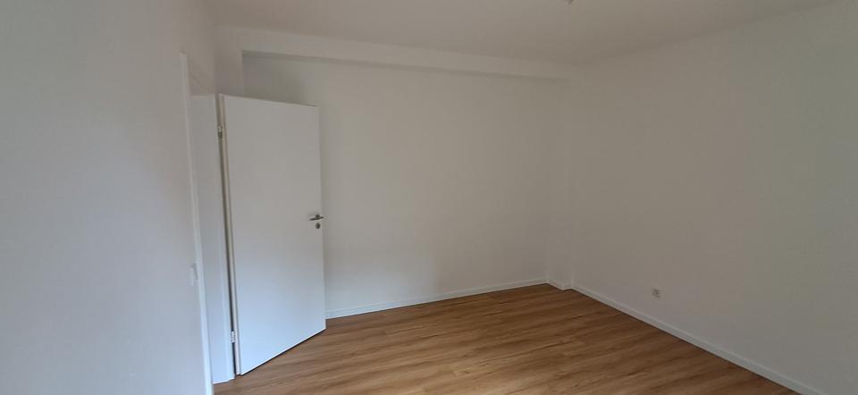 Erdgeschoßwohnung Bochum - 1 Zimmer, 41 m&sup2;, 450&euro; | Angebot:26003675