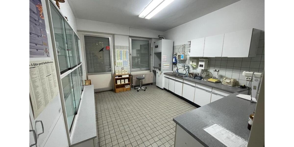 Gewerbeobjekt Duisburg Beeck - 900&euro; | Angebot:20625962