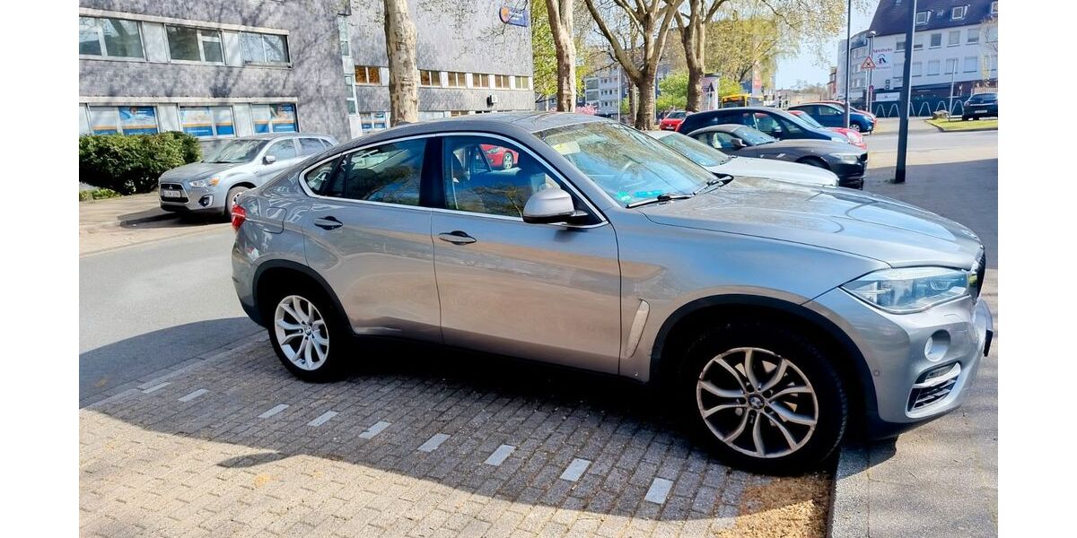 BMW X6 203.000 km 19.000 &euro; Essen 45327