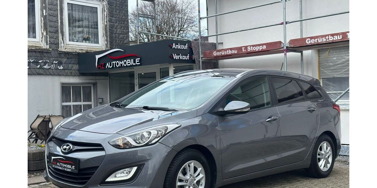 Hyundai i30 92.881 km 9.990 &euro; Velbert 42551