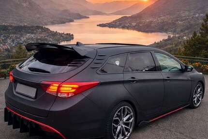 Hyundai i40 140.000 km 15.990 &euro; Bochum 44805