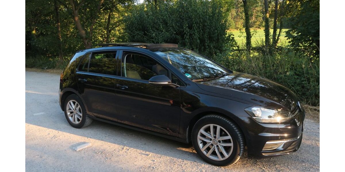 VW Golf 86.100 km 15.900 &euro; Witten 58452