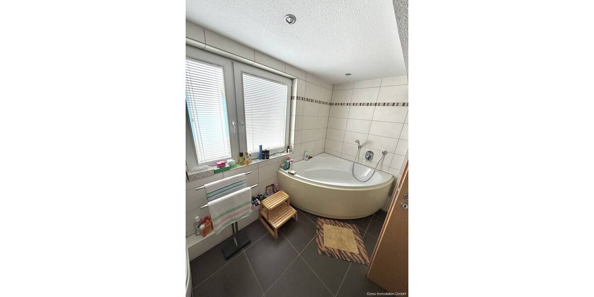 Einfamilienhaus Essen / Fischlaken Fischlaken - 6 Zimmer, 199 m&sup2;, 915.000&euro; | Angebot:26744971