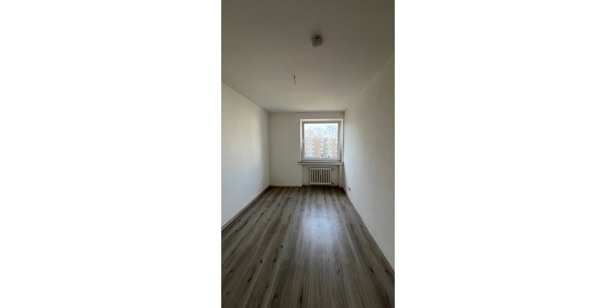 Etagenwohnung Voerde (Niederrhein) - 3.5 Zimmer, 74 m&sup2;, 703&euro; | Angebot:25871606
