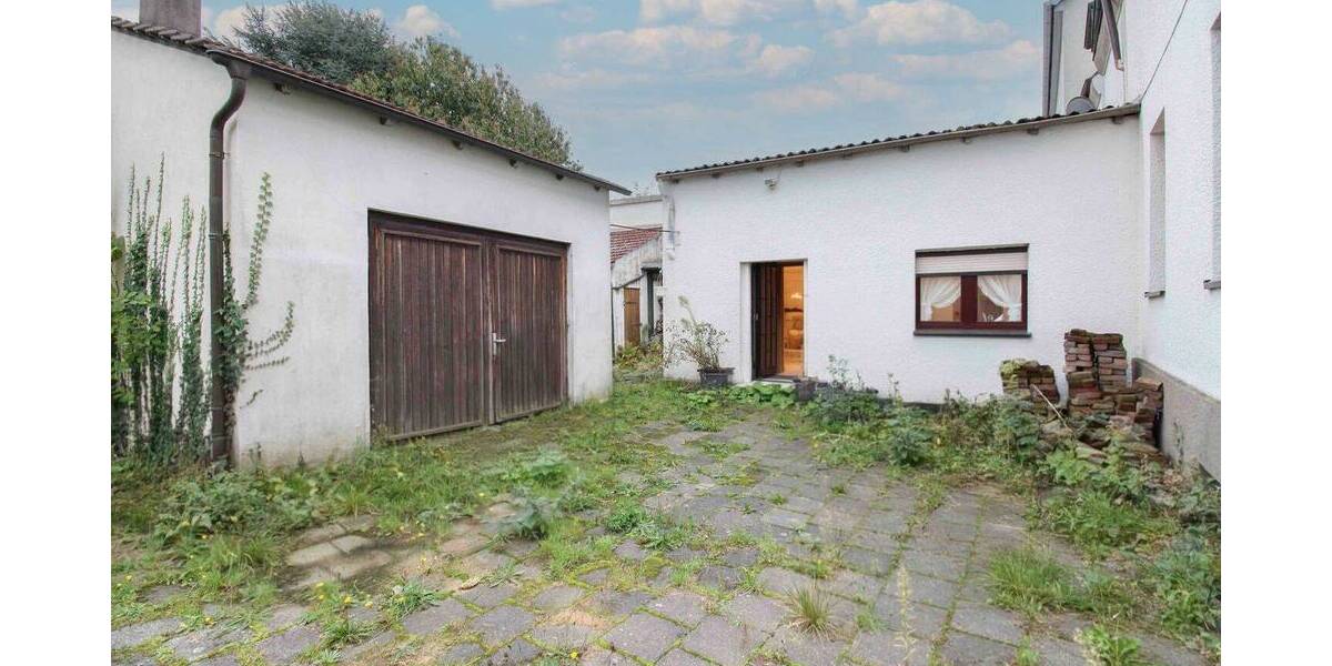 Mehrfamilienhaus, Wohnhaus Bochum Laer - 6 Zimmer, 320.000&euro; | Angebot:26093556