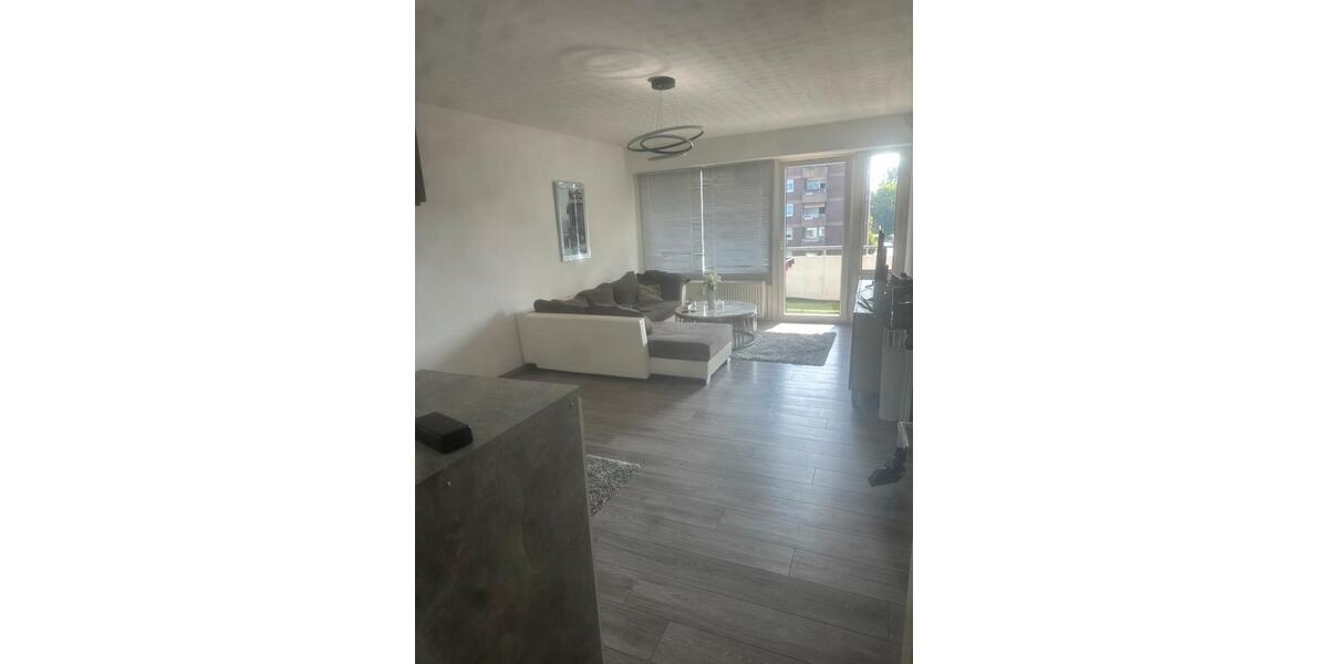 Etagenwohnung Duisburg Walsum - 5.5 Zimmer, 130 m&sup2;, 240.000&euro; | Angebot:23205437