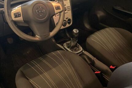 Opel Corsa 155.000 km 3.200 &euro; Wesel 46483