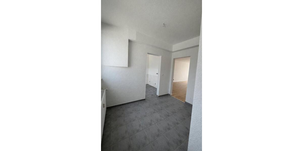Etagenwohnung Duisburg Essenberg - 3 Zimmer, 87 m&sup2;, 750&euro; | Angebot:26045492