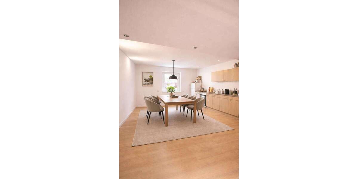 Zimmer Duisburg Mittelmeiderich - 3 Zimmer, 1.300&euro; | Angebot:26177227