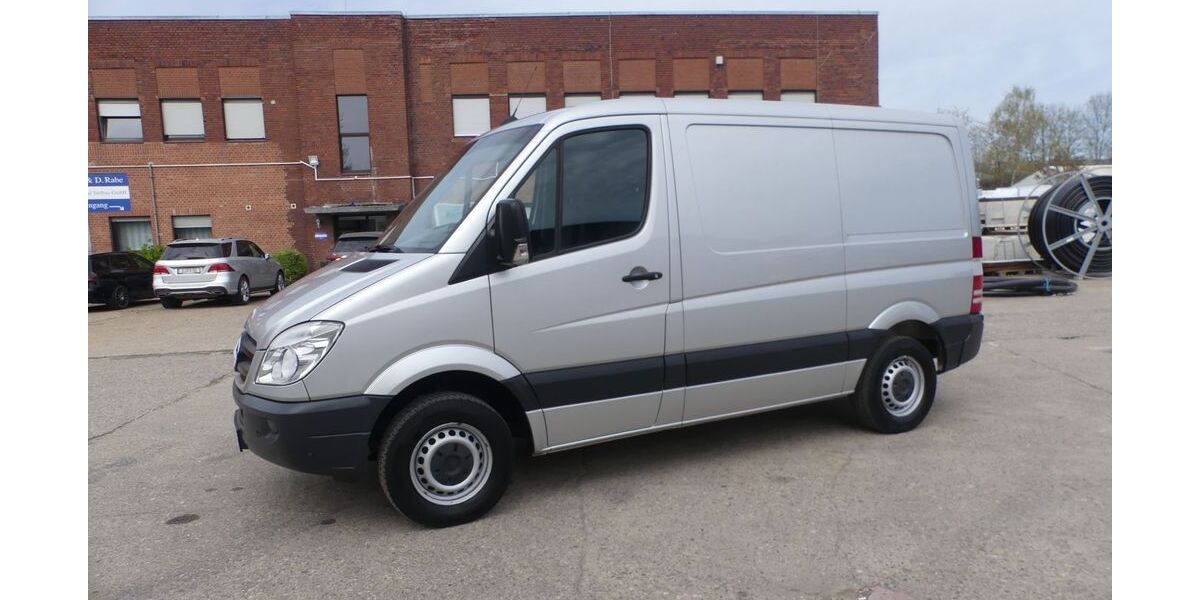 Mercedes-Benz Sprinter 144.000 km 16.950 &euro; Essen 45309