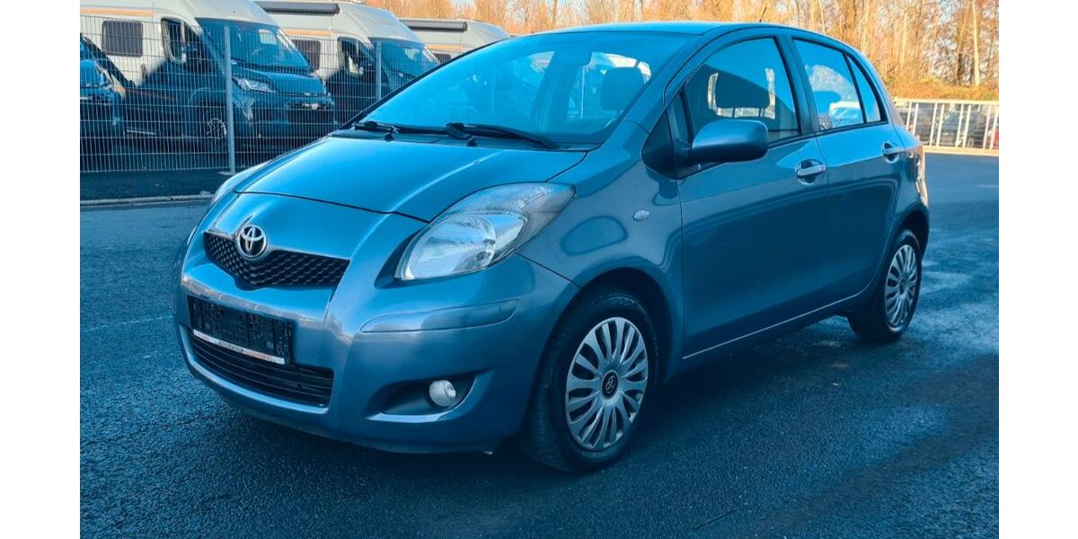 Toyota Yaris 236.478 km 2.990 &euro; Essen 45309