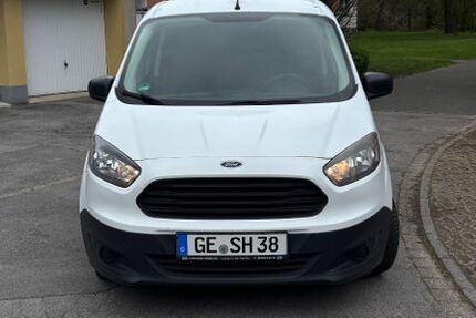 Ford Transit Courier 184.500 km 4.600 &euro; Gelsenkirchen 45896