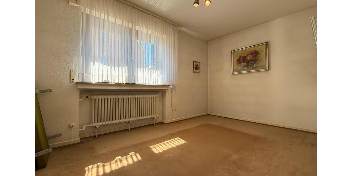 Erdgeschoßwohnung Gladbeck - 3.5 Zimmer, 92 m&sup2;, 1.500&euro; | Angebot:26416909