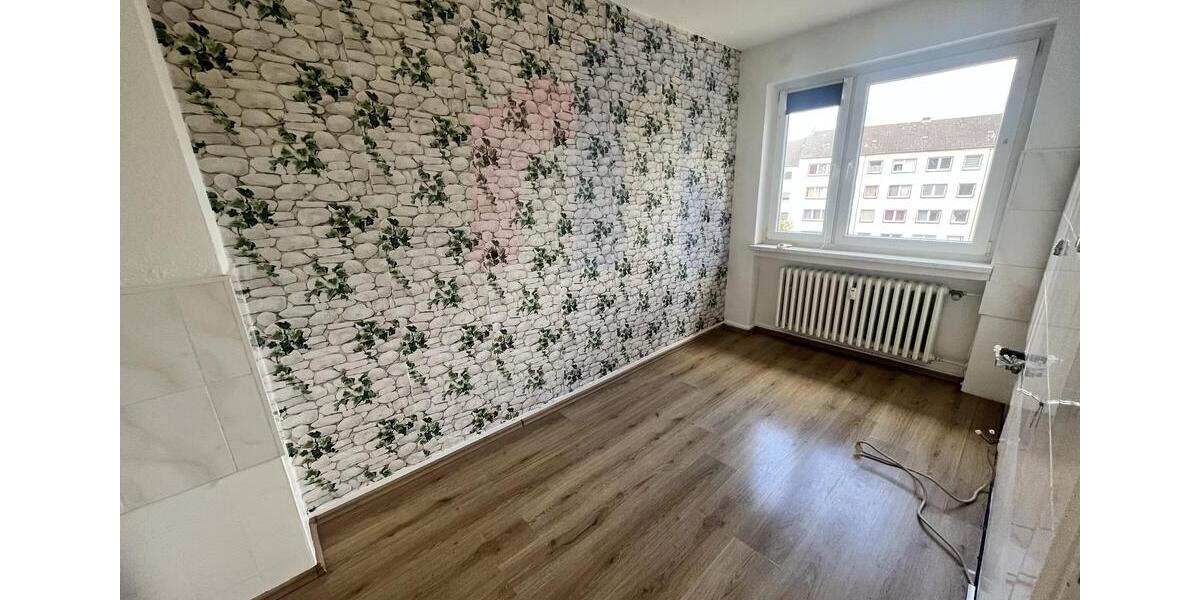 Etagenwohnung Oberhausen Osterfeld - 2 Zimmer, 64 m&sup2;, 550&euro; | Angebot:24751886