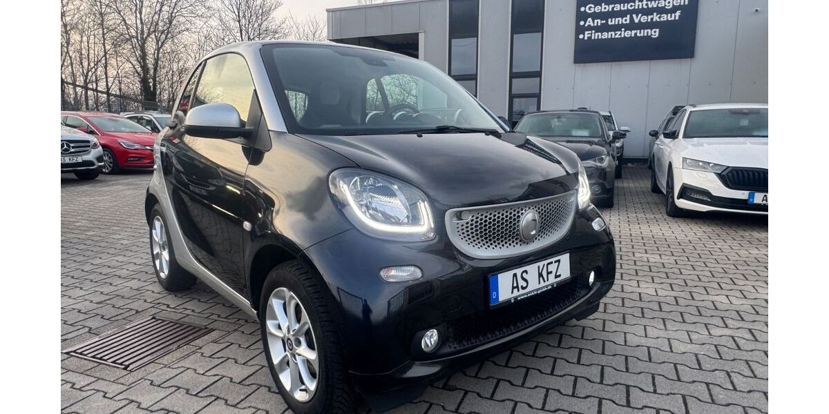 Smart ForTwo 91.500 km 8.990 &euro; Castrop-Rauxel 44579