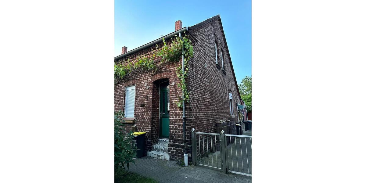 Reihenhaus Essen Stadtbezirk V - 3 Zimmer, 68 m&sup2;, 1.200&euro; | Angebot:26037343