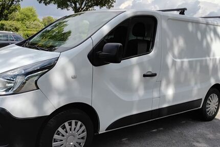 Renault Trafic 150.132 km 8.200 &euro; Essen 45357