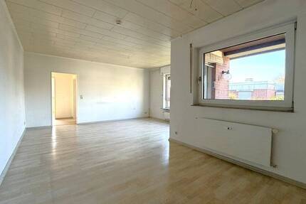 Wohnung Duisburg Marxloh - 3 Zimmer, 82 m&sup2;, 126.000&euro; | Angebot:25748105