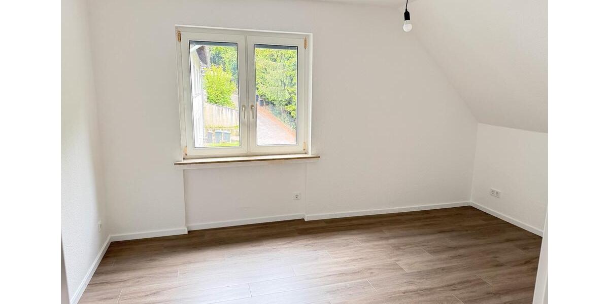 Etagenwohnung Hattingen Blankenstein - 2 Zimmer, 68 m&sup2;, 680&euro; | Angebot:26613506