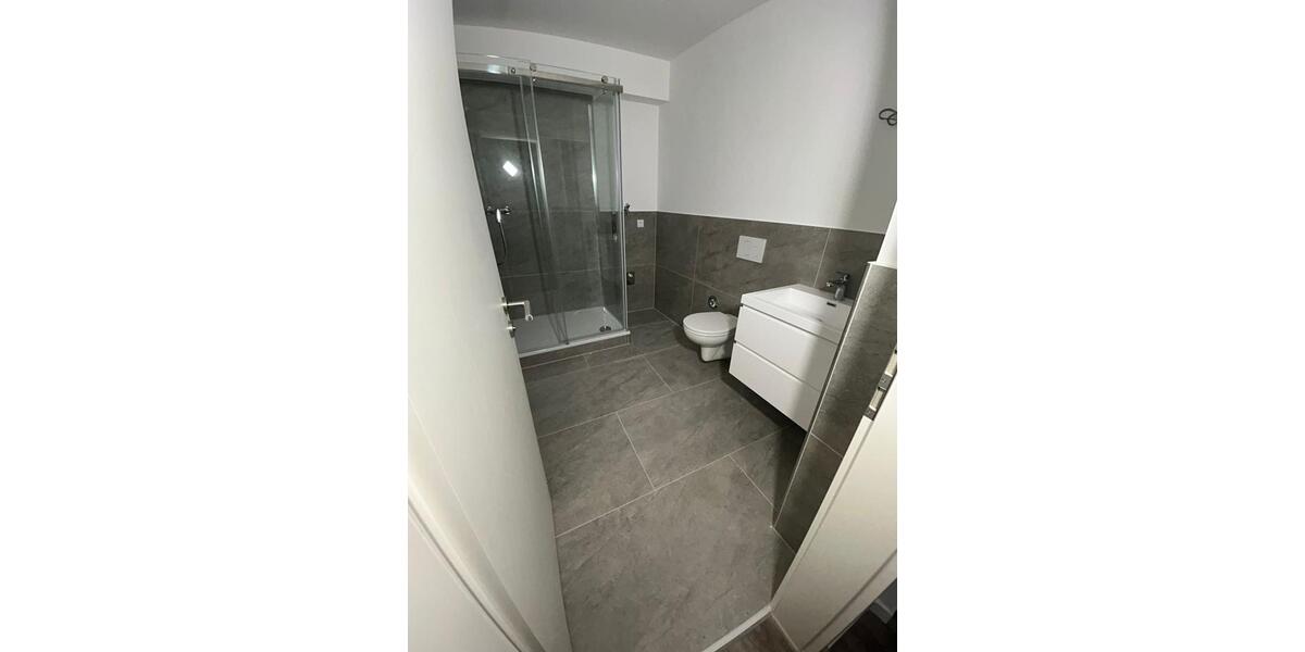 Etagenwohnung Mülheim an der Ruhr - 3 Zimmer, 112 m&sup2;, 950&euro; | Angebot:25956684