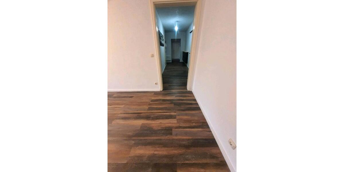 Etagenwohnung Essen Stadtbezirk III - 5 Zimmer, 134 m&sup2;, 1.480&euro; | Angebot:25933982