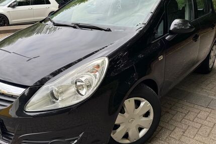 Opel Corsa 132.000 km 1.999 &euro; Essen 45133