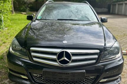Mercedes-Benz C 250 219.000 km 8.800 &euro; Oberhausen 46049