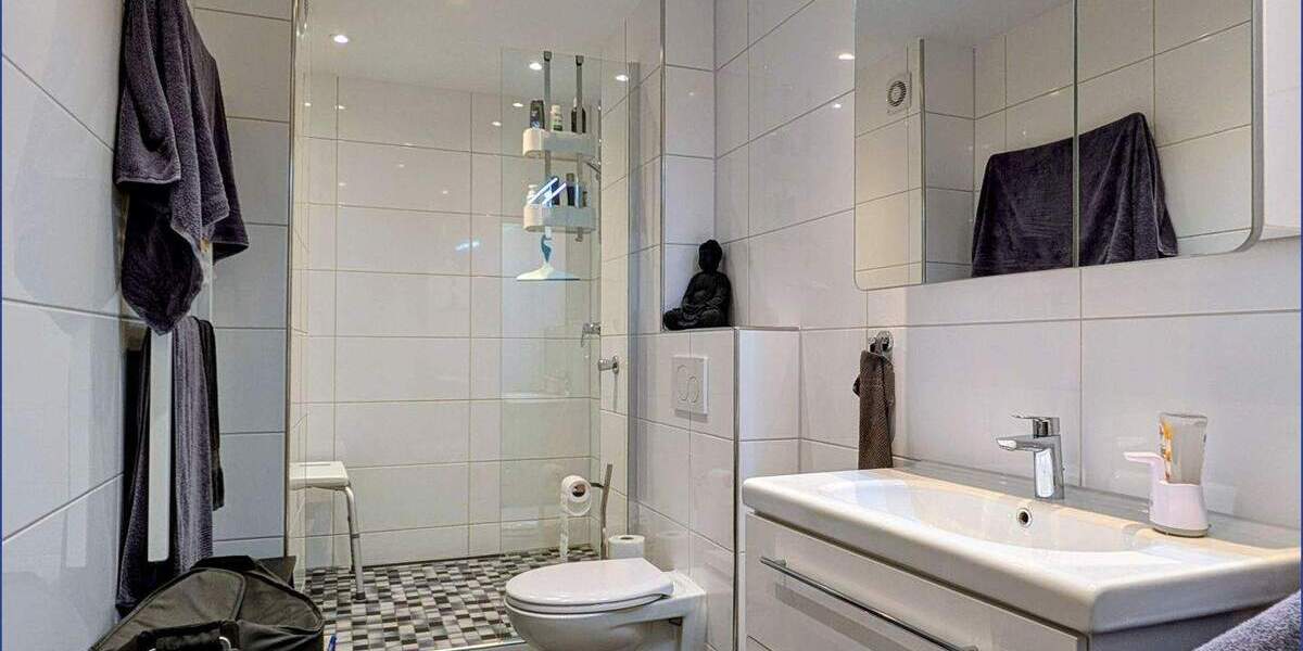 Etagenwohnung Bochum / Höntrop Höntrop - 3 Zimmer, 83 m&sup2;, 149.000&euro; | Angebot:25695442