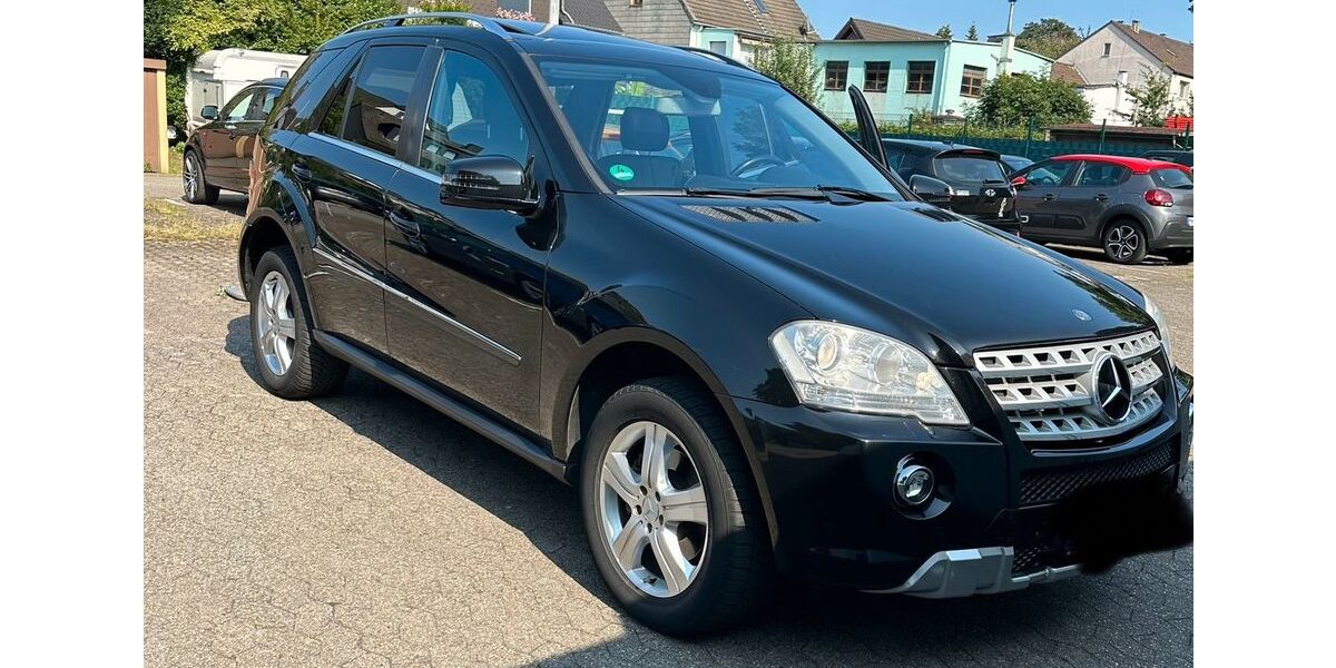 Mercedes-Benz ML 350 250.000 km 11.111 &euro; Mülheim an der Ruhr 45476