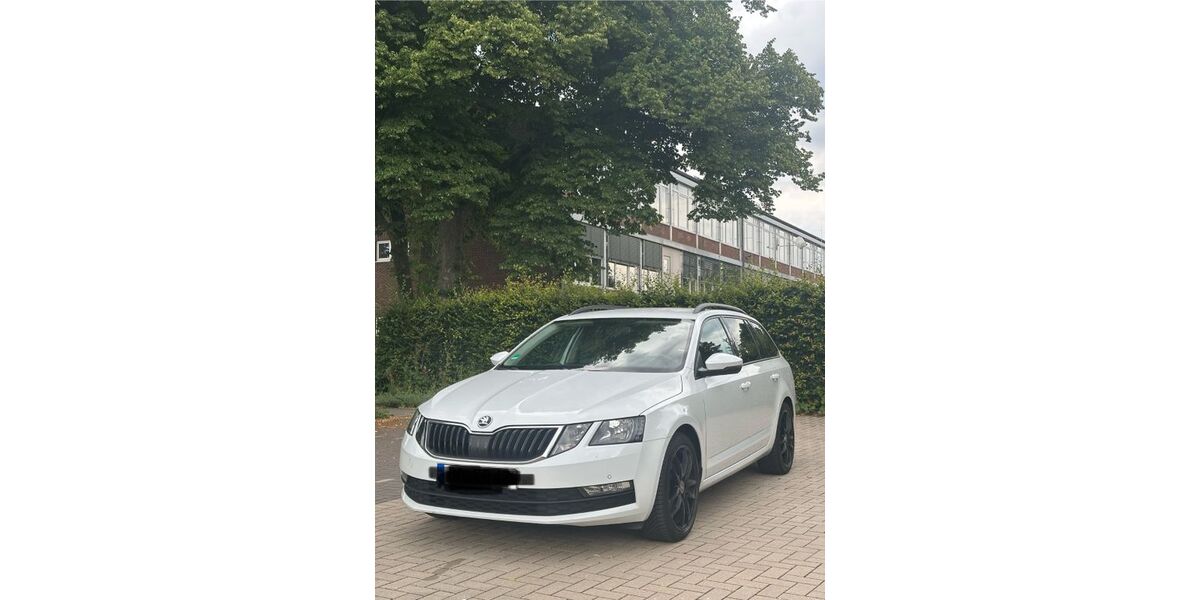 Skoda Octavia 153.000 km 12.800 &euro; Bochum 44793