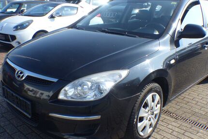 Hyundai i30 290.000 km 2.700 &euro; Rheinberg 47495