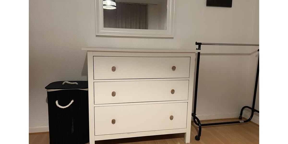 Etagenwohnung Duisburg Huckingen - 3 Zimmer, 69 m&sup2;, 8.000&euro; | Angebot:25282827