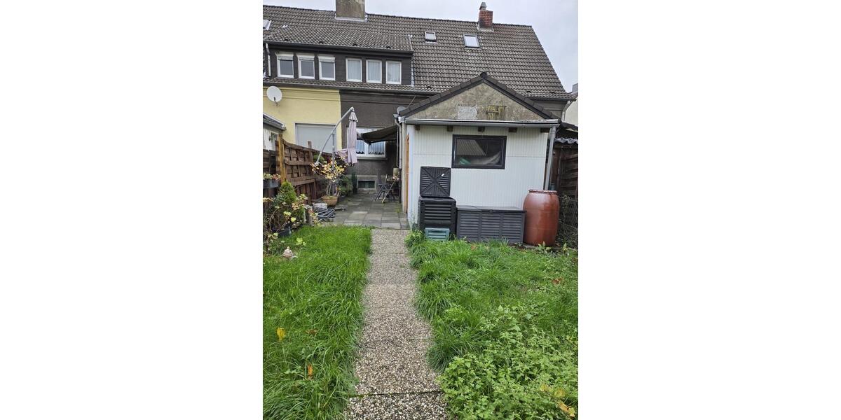 Reihenhaus Oberhausen - 3 Zimmer, 74 m&sup2;, 240.000&euro; | Angebot:25063635