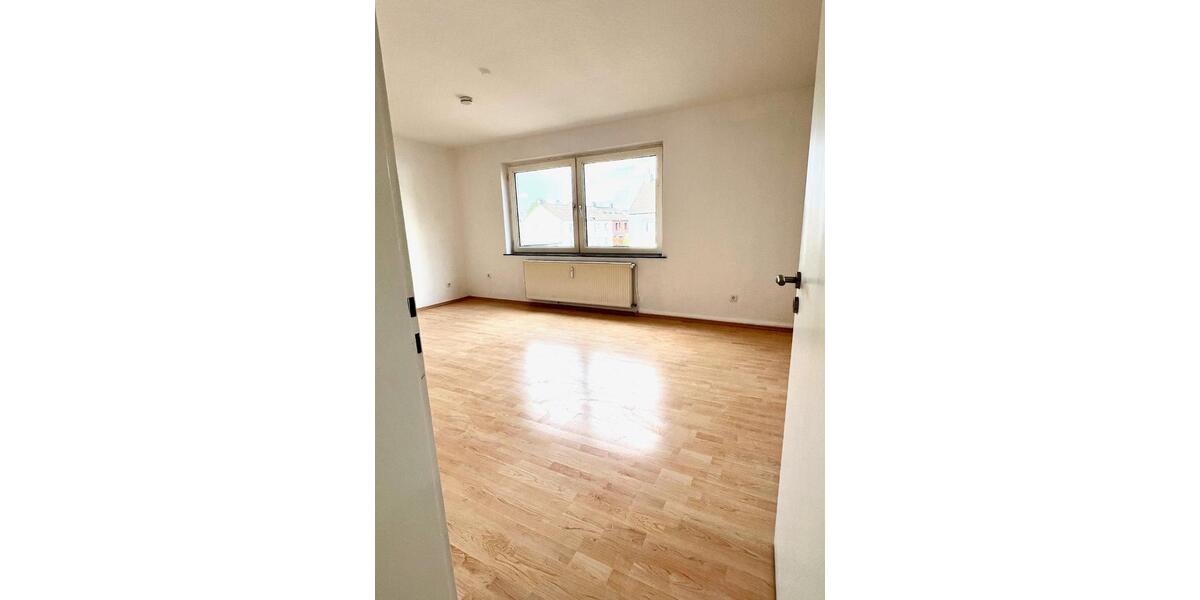 Etagenwohnung Oberhausen Rothebusch - 3 Zimmer, 65 m&sup2;, 585&euro; | Angebot:25943728