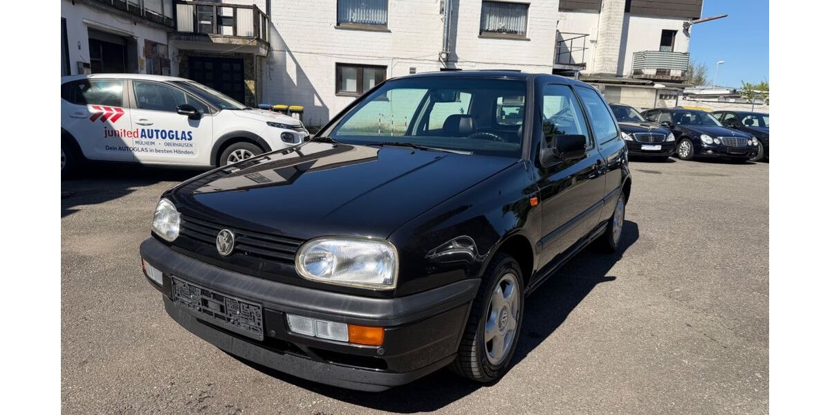 VW Golf 35.200 km 9.999 &euro; Mülheim an der Ruhr 45472