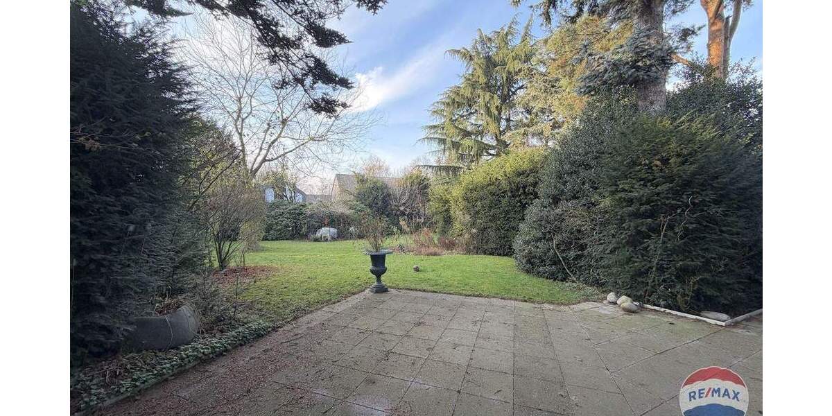 Einfamilienhaus Dinslaken Innenstadt - 8 Zimmer, 240 m&sup2;, 698.000&euro; | Angebot:25730854