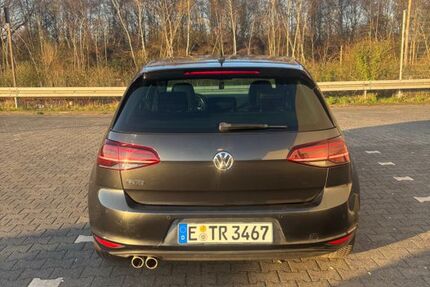 VW Golf 181.000 km 10.900 &euro; Essen 45359