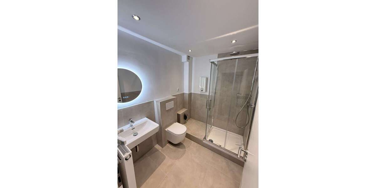 Etagenwohnung Duisburg Mittelmeiderich - 3 Zimmer, 76 m&sup2;, 760&euro; | Angebot:25892677