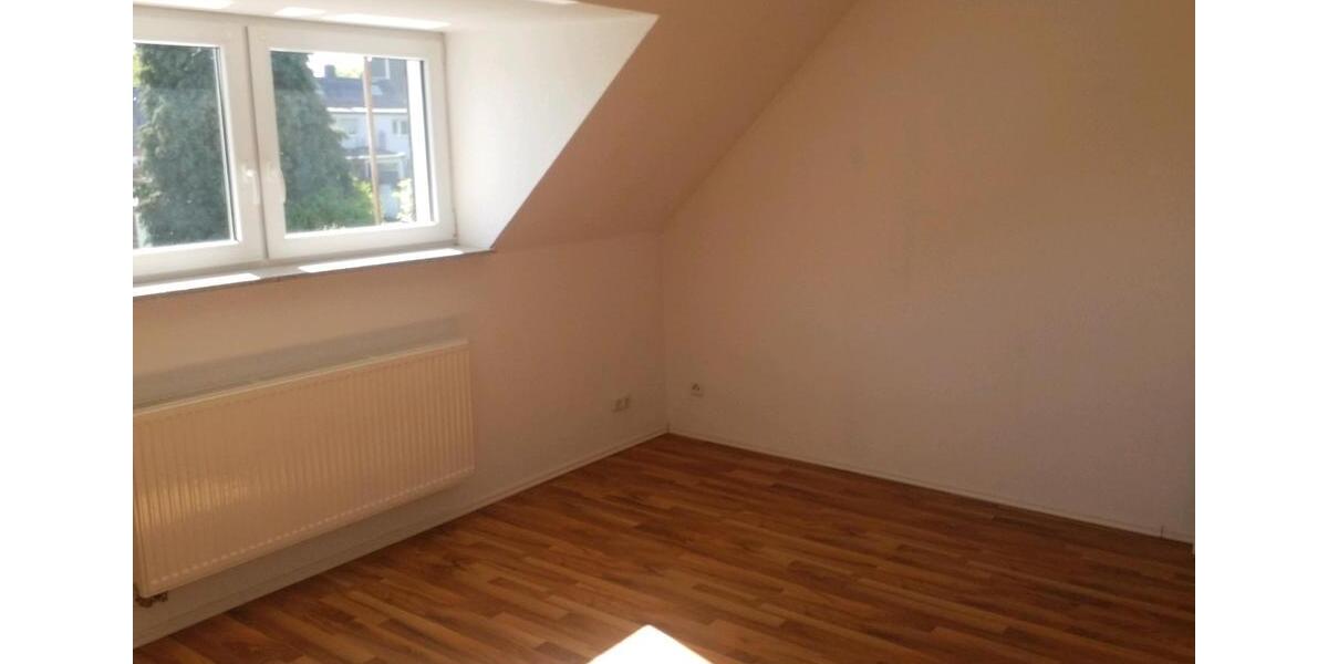Etagenwohnung Gelsenkirchen Erle - 2 Zimmer, 81 m&sup2;, 780&euro; | Angebot:26351665