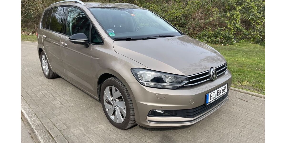 VW Touran 149.000 km 17.499 &euro; Gelsenkirchen 45889