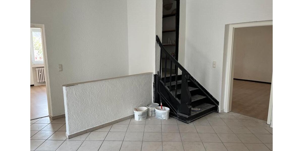 Erdgeschoßwohnung Duisburg Hamborn - 4 Zimmer, 140 m&sup2;, 1.150&euro; | Angebot:25962557