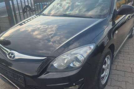 Hyundai i30 172.473 km 3.699 &euro; Bottrop 46242