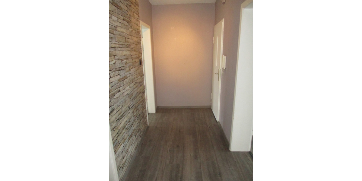 Etagenwohnung Duisburg Mittelmeiderich - 3 Zimmer, 63 m&sup2;, 690&euro; | Angebot:25300150