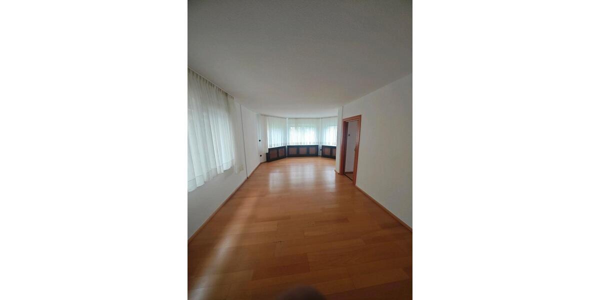 Erdgeschoßwohnung Duisburg Hochheide - 2 Zimmer, 77 m&sup2;, 240.000&euro; | Angebot:26721509