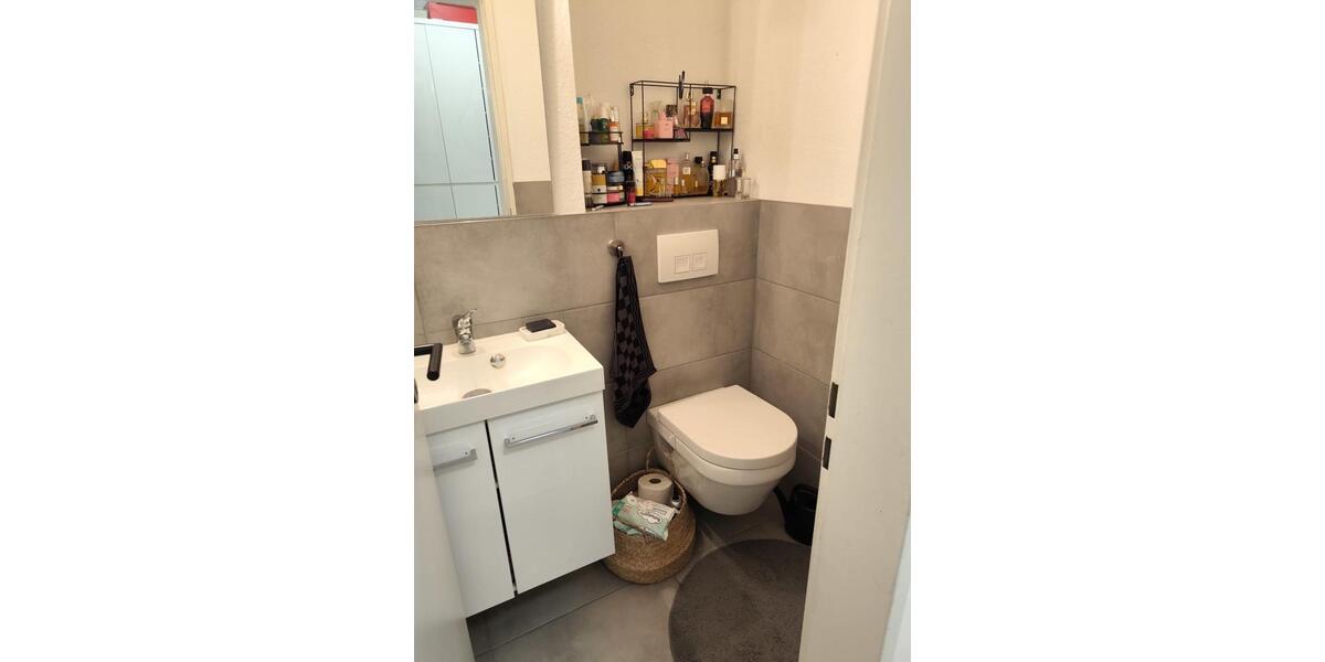 Erdgeschoßwohnung Duisburg Huckingen - 4 Zimmer, 98 m&sup2;, 200.000&euro; | Angebot:26383127