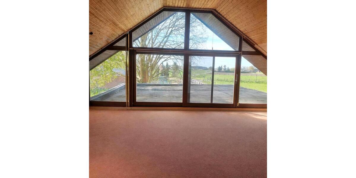 Terrassenwohnung Wesel Fusternberg - 5 Zimmer, 135 m&sup2;, 329.000&euro; | Angebot:26088737