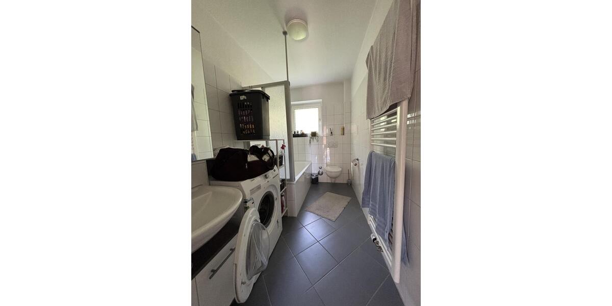 Etagenwohnung Moers Rheinkamp - 3.5 Zimmer, 67 m&sup2;, 525&euro; | Angebot:26486352